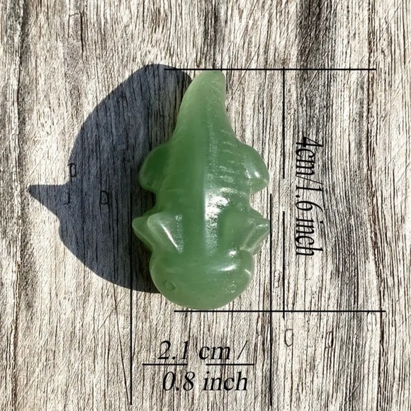 1pc Crystal Axolotl Carved Miniature Figurine - Picture 2 of 7
